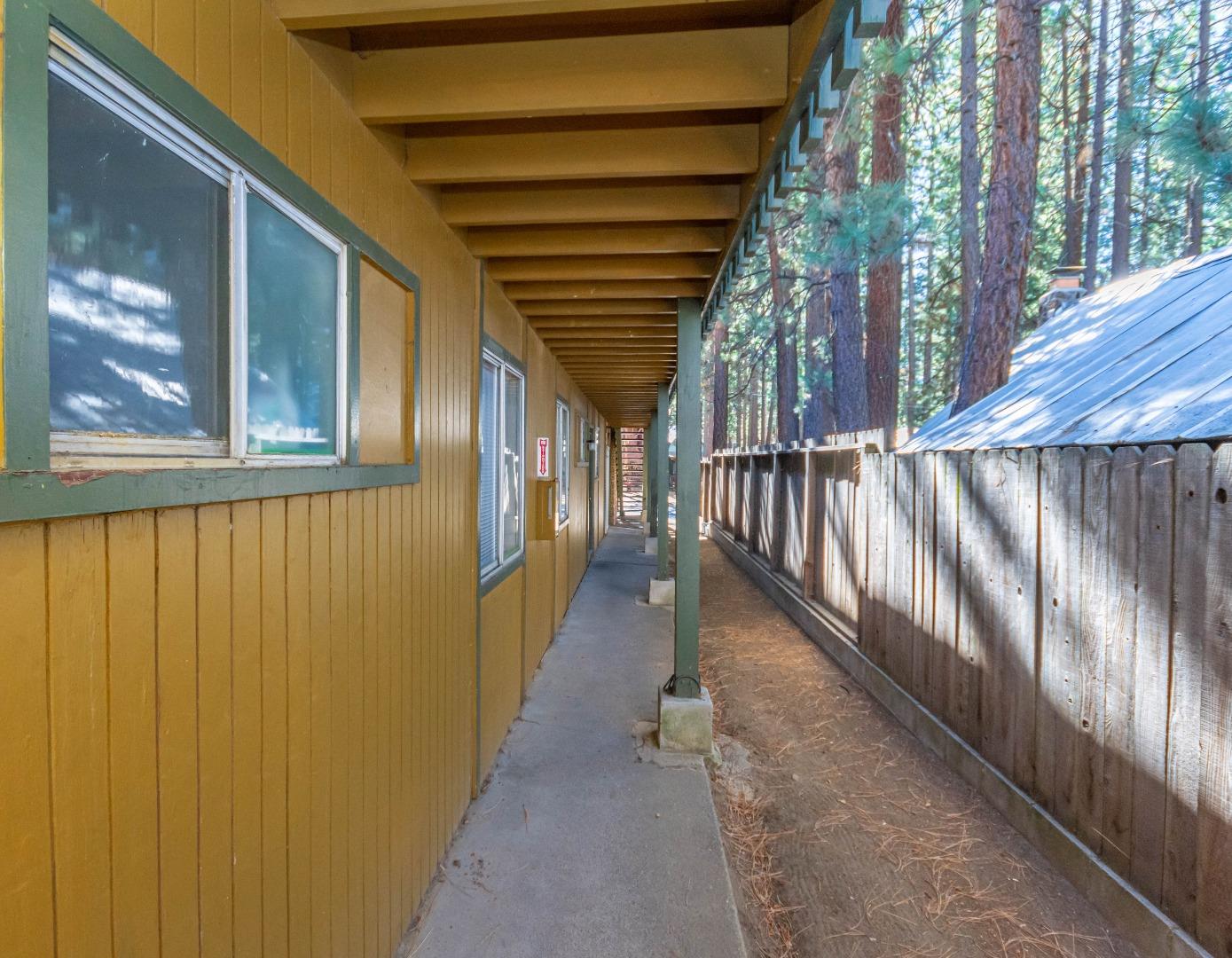 1070-1077 Echo Moss Road, SOUTH LAKE TAHOE, California 96150, ,Comm Ri Multi-units 5+,For Sale,Echo Moss Road,ML81819553