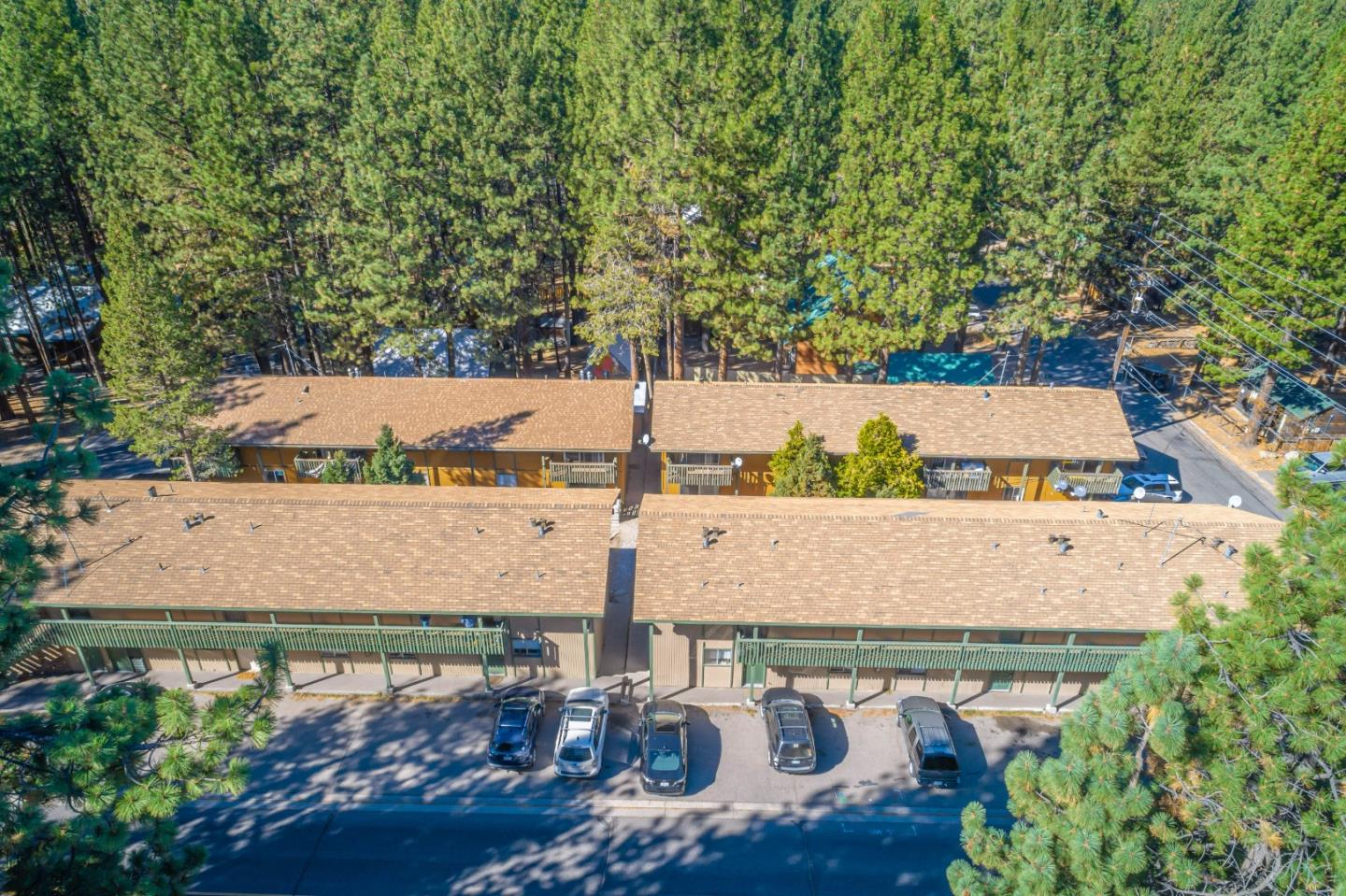 1070-1077 Echo Moss Road, SOUTH LAKE TAHOE, California 96150, ,Comm Ri Multi-units 5+,For Sale,Echo Moss Road,ML81819553