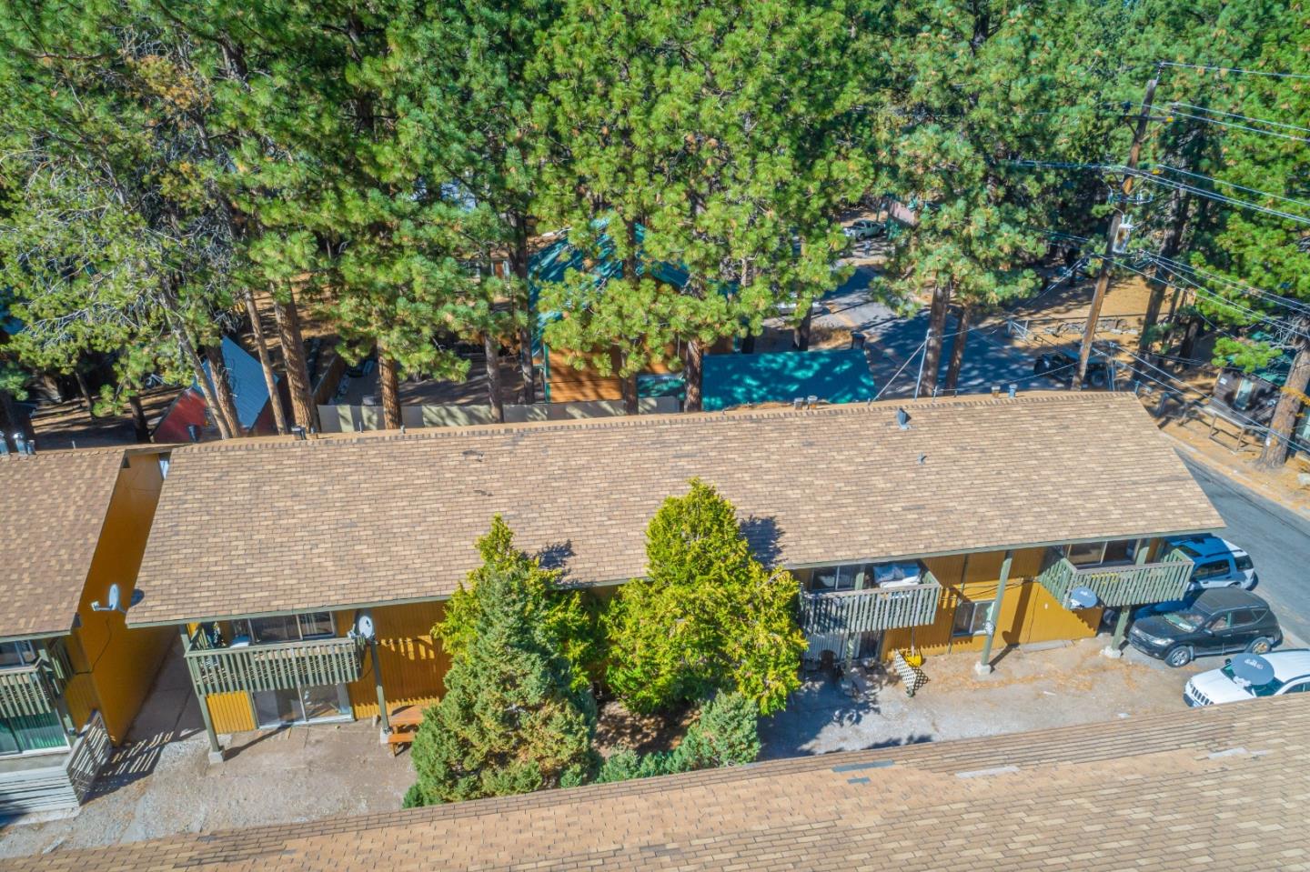 1070-1077 Echo Moss Road, SOUTH LAKE TAHOE, California 96150, ,Comm Ri Multi-units 5+,For Sale,Echo Moss Road,ML81819553