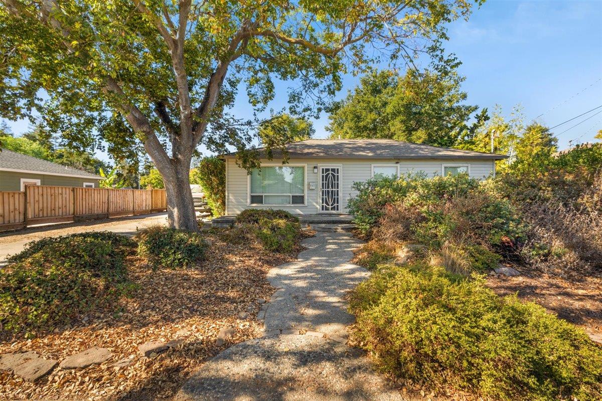 945 Thornton Way, San Jose, CA 95128 3 Beds 1 Baths (Active