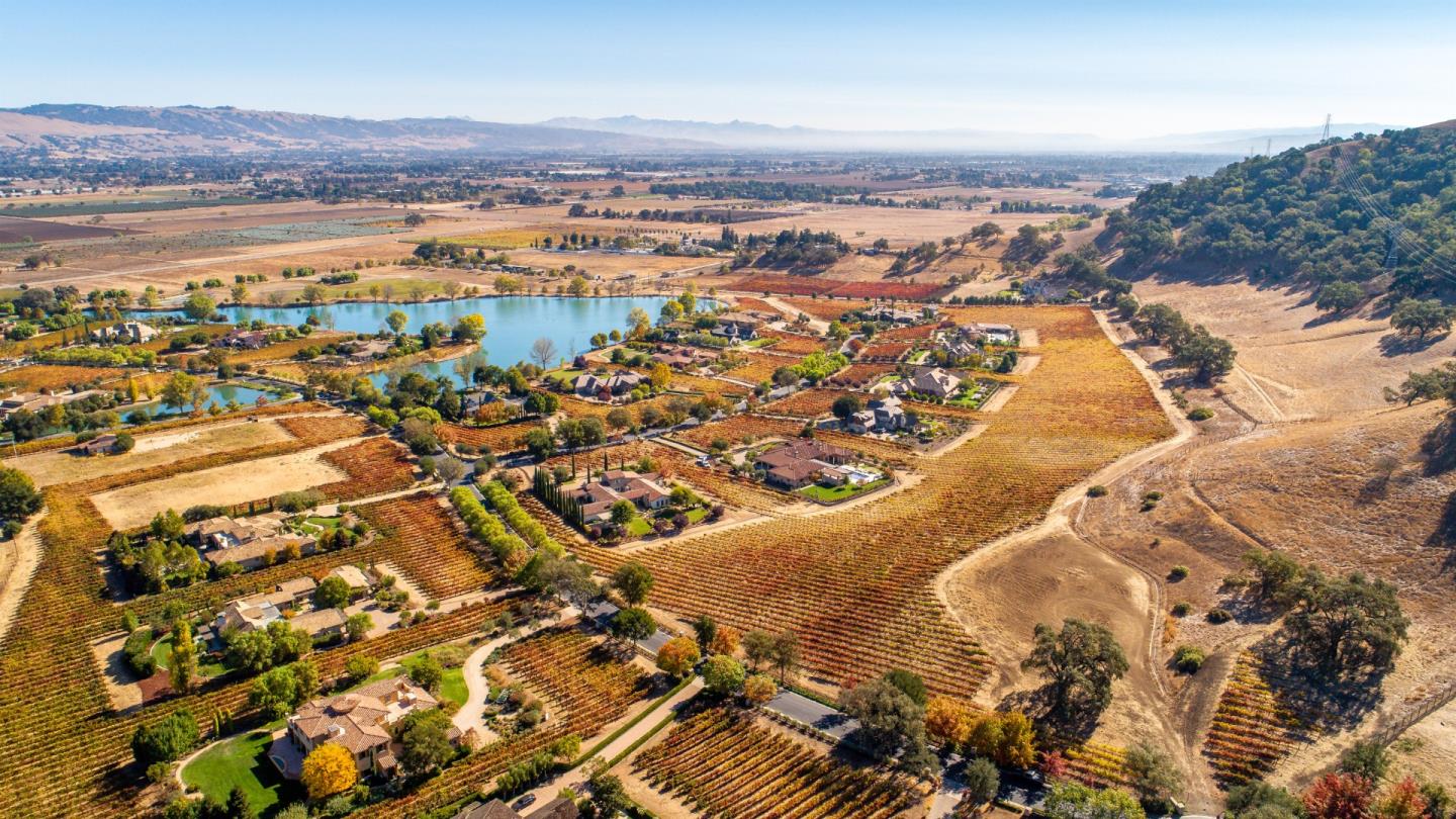 1322 Lions Peak Lane, SAN MARTIN, California 95046, ,Lots And Land,For Sale,Lions Peak Lane,40962208