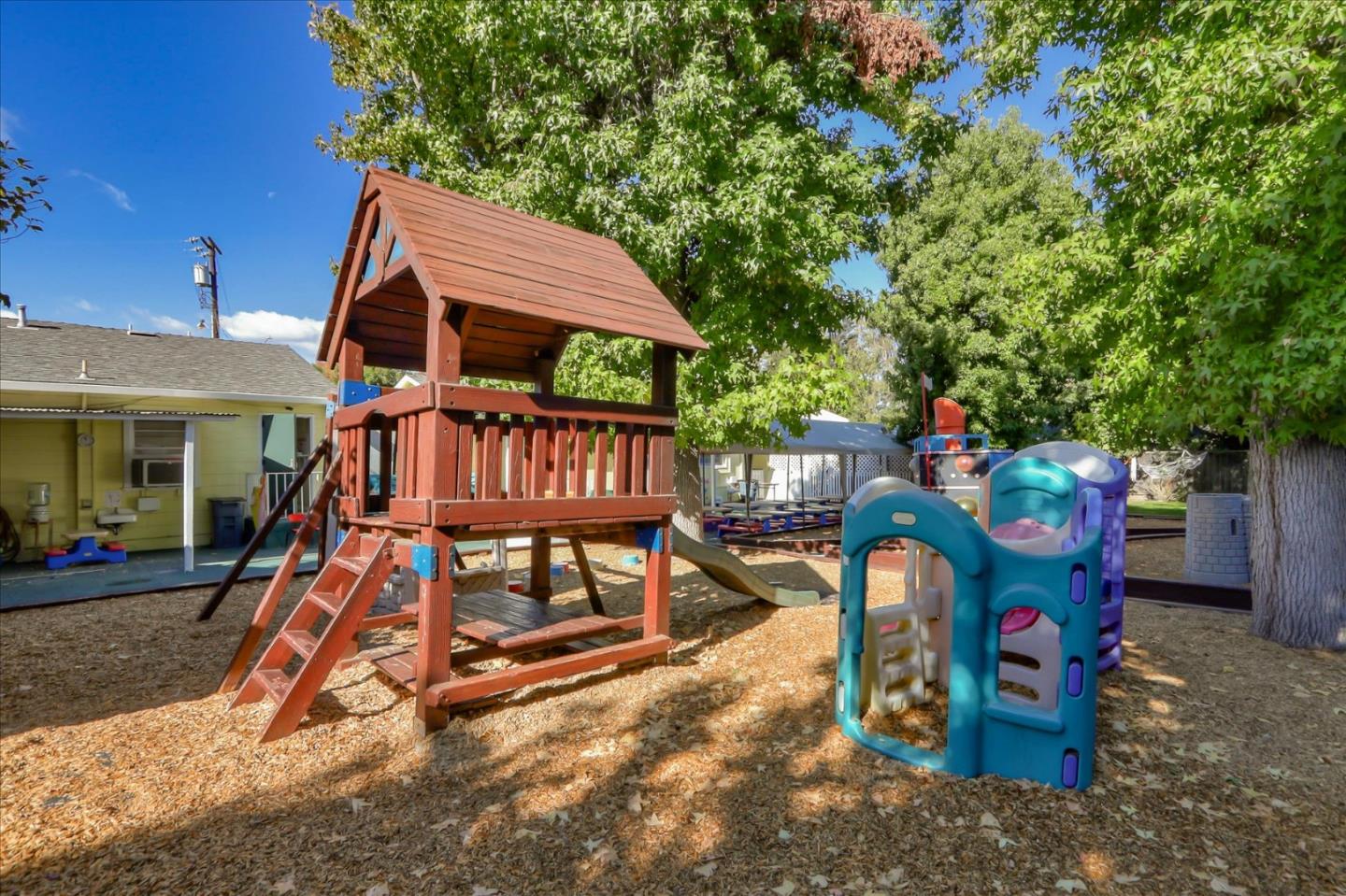 2555 Moorpark Avenue, SAN JOSE, California 95128, ,Comm Industrial For Sale,For Sale,Moorpark Avenue,40962222