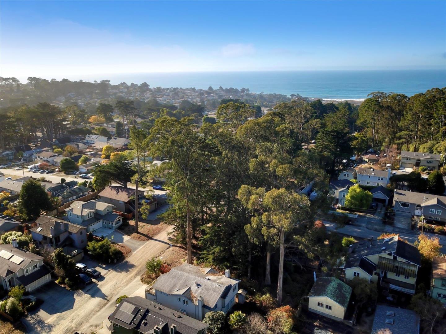 825 Edison Street, MONTARA, California 94037, ,Lots And Land,For Sale,Edison Street,40964181