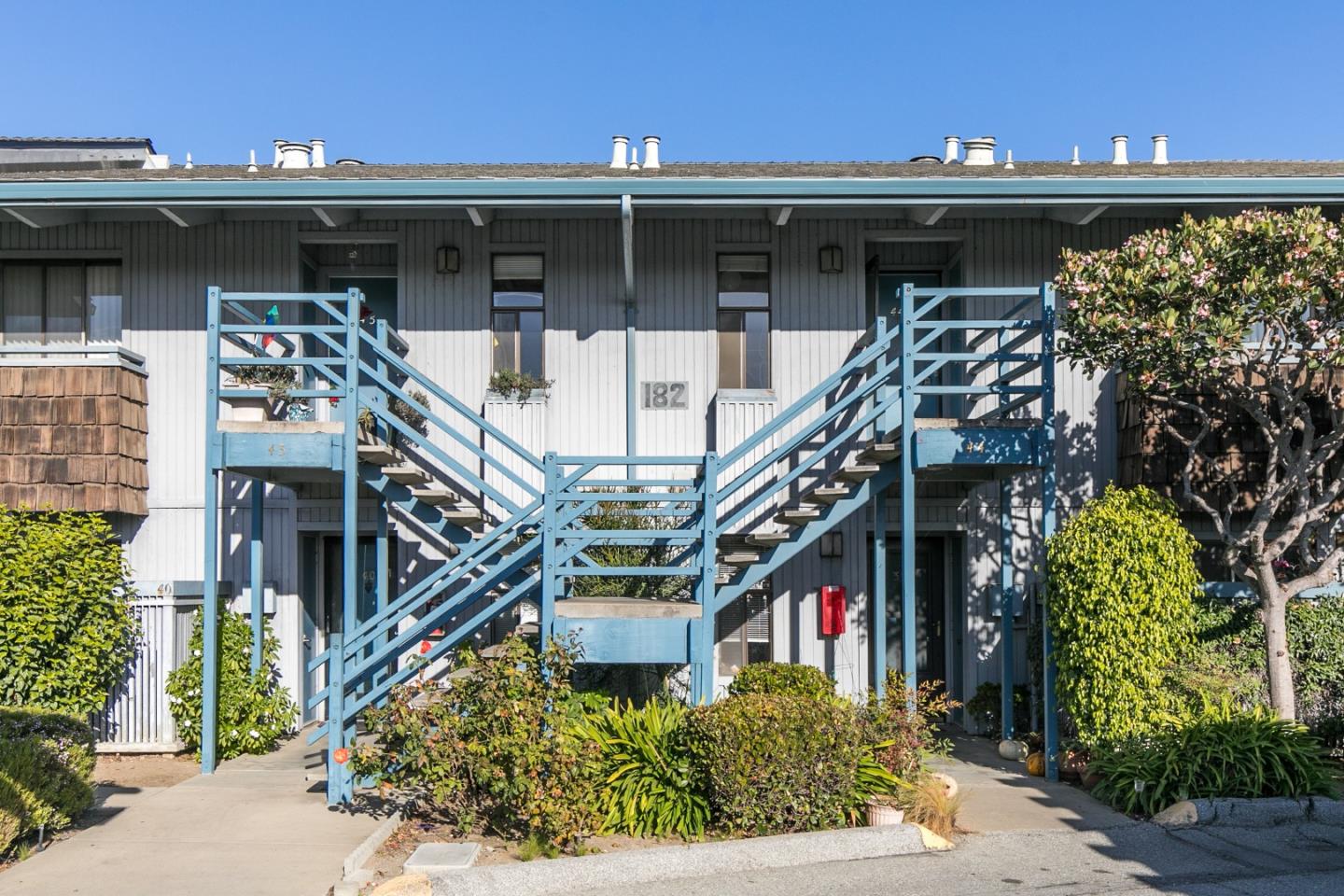 182 Kern St #44, Salinas, CA 93905 - 2 Beds | 2 Baths (Sold