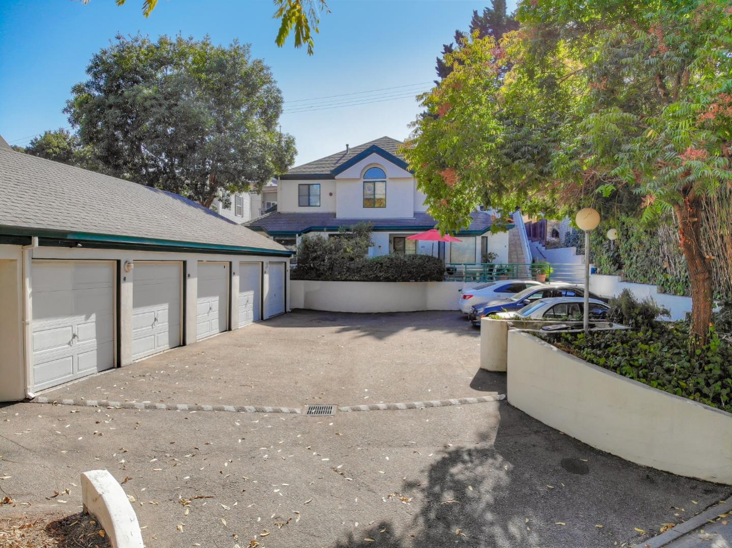 226 Mora Street, SANTA CRUZ, California 95060, ,Comm Ri Multi-units 5+,For Sale,Mora Street,ML81820245