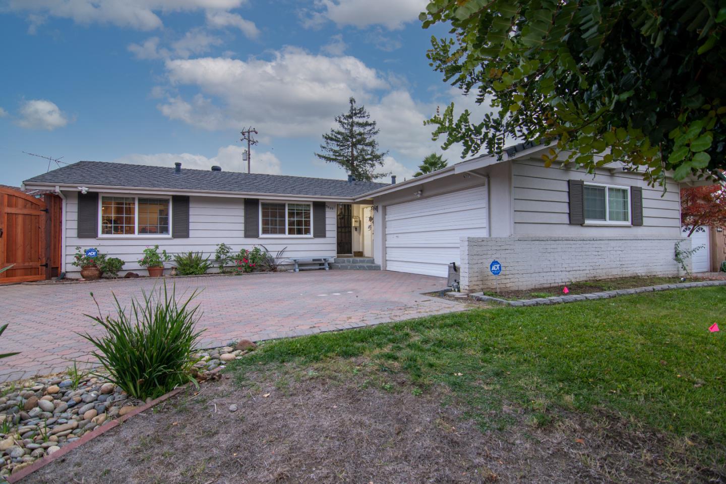 3429 Woodside Ln, San Jose, CA 95121 - 3 Beds | 2 Baths (Sold ...