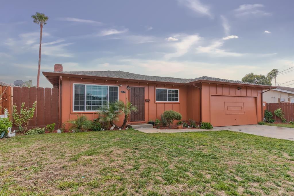 Detail Gallery Image 1 of 1 For 1104 Rider Ave, Salinas,  CA 93905 - 3 Beds | 1/1 Baths