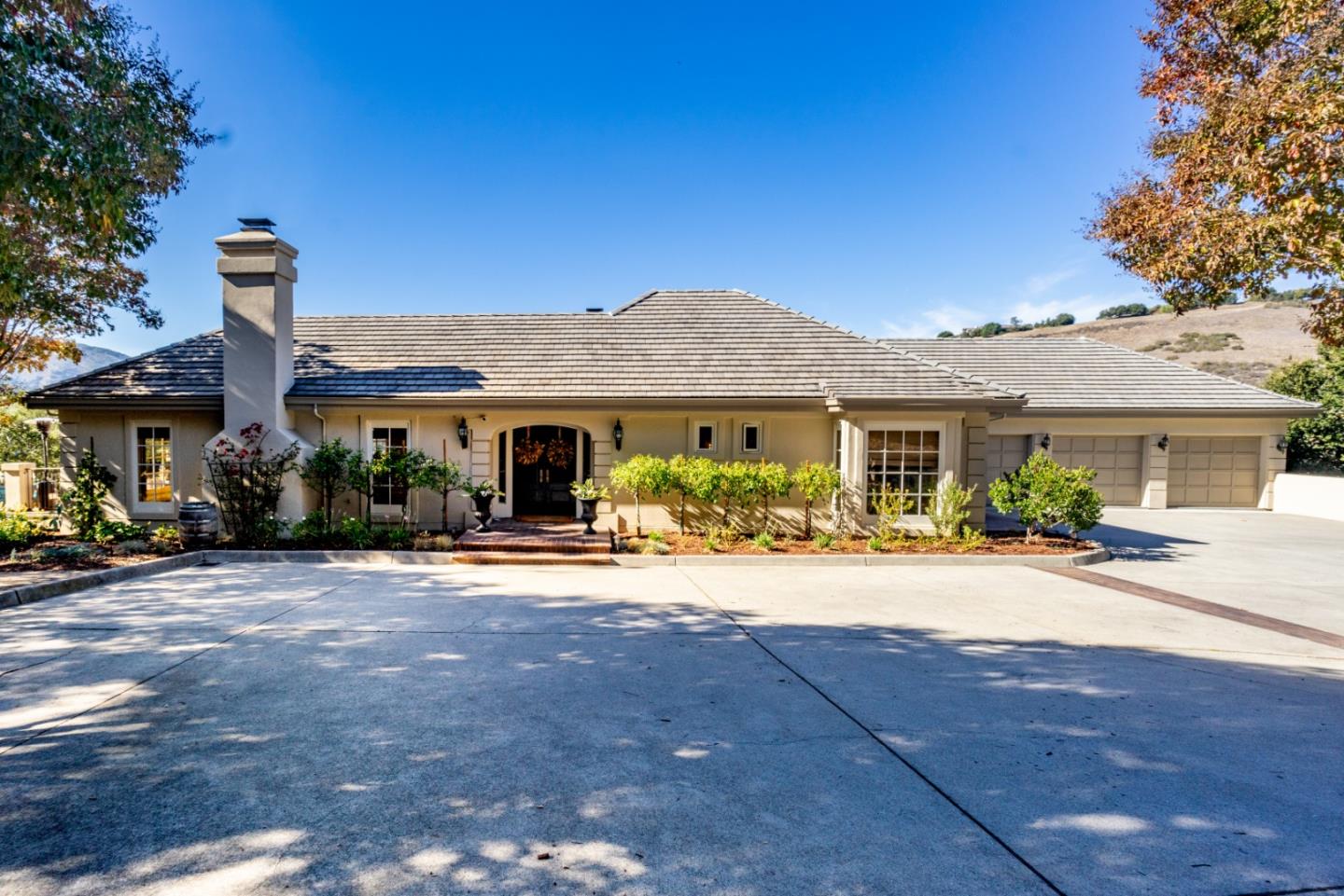 Detail Gallery Image 1 of 1 For 7 Southview Ln, Carmel Valley,  CA 93924 - 3 Beds | 2/1 Baths