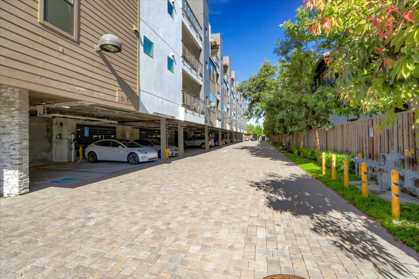 2585 El Camino Real 319, Santa Clara, CA 95051 2 Beds 2 Baths