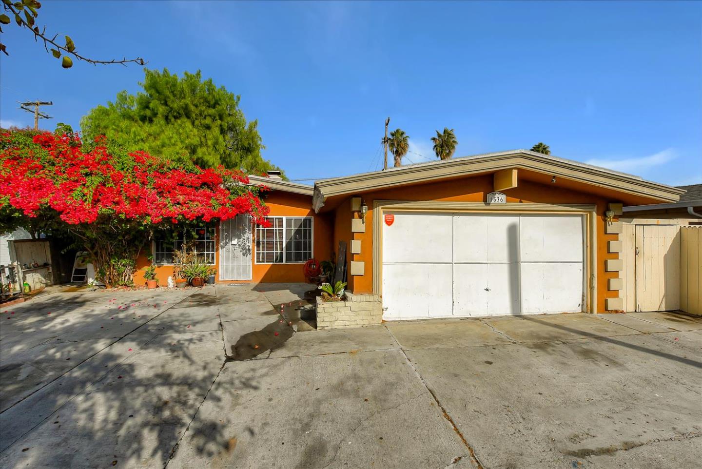 1536 S King Rd, San Jose, CA 95122 - 3 Beds | 2 Baths (Sold