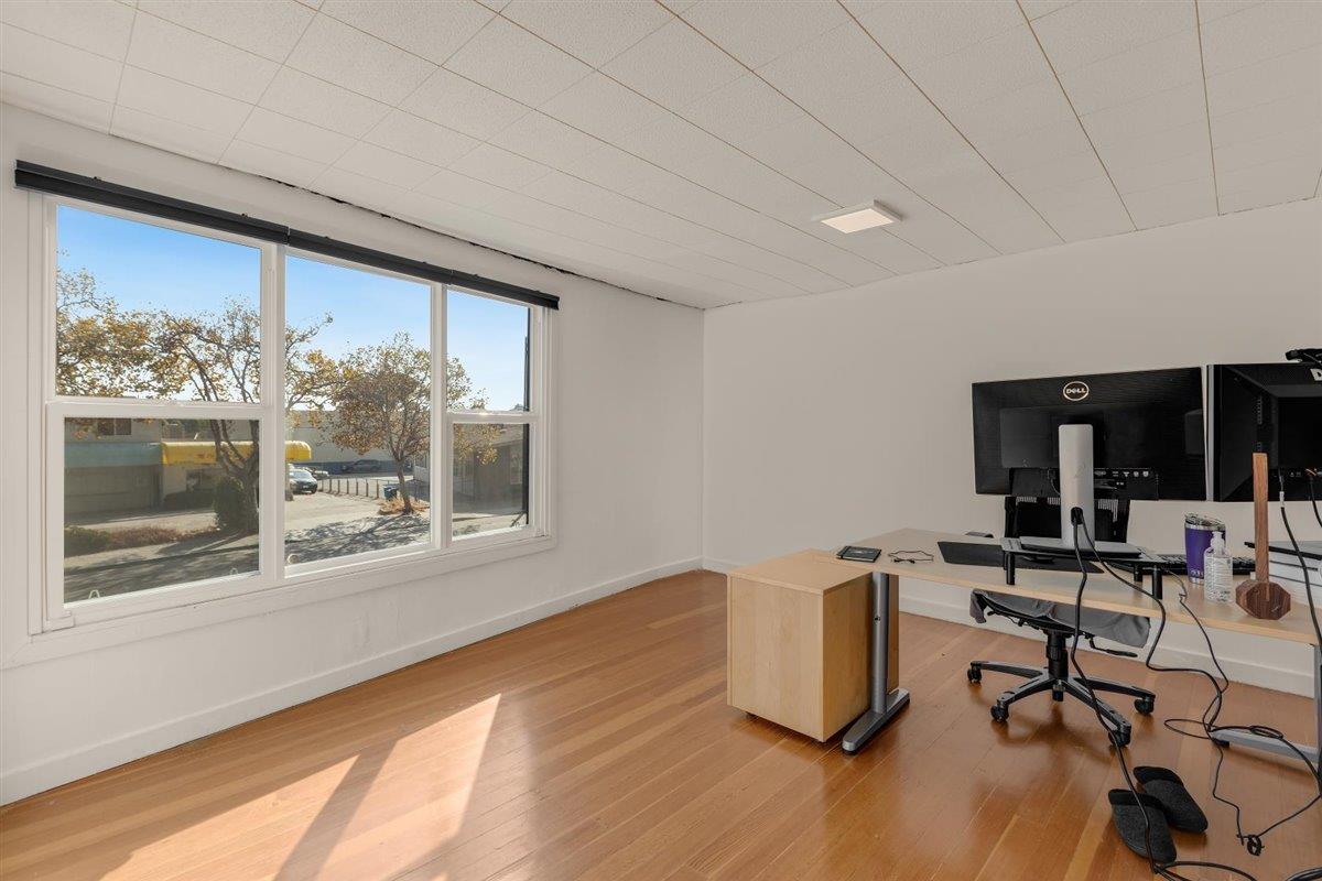 161 South Boulevard, SAN MATEO, California 94402, ,Comm Industrial For Sale,For Sale,South Boulevard,40961927