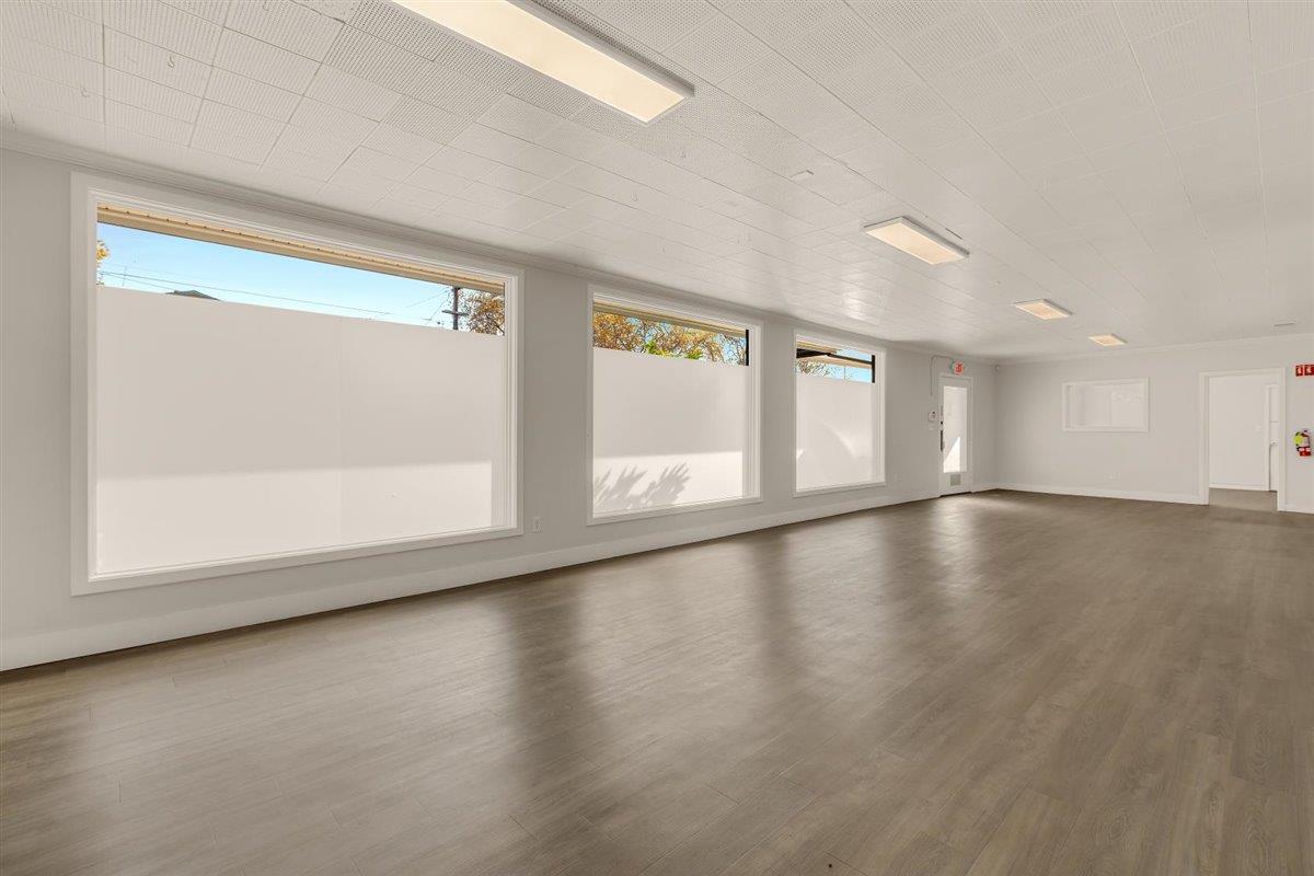 161 South Boulevard, SAN MATEO, California 94402, ,Comm Industrial For Sale,For Sale,South Boulevard,40961927