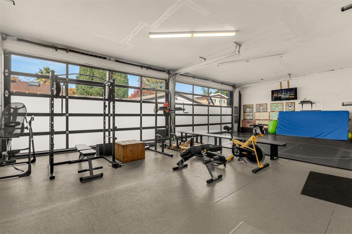 161 South Boulevard, SAN MATEO, California 94402, ,Comm Industrial For Sale,For Sale,South Boulevard,40961927