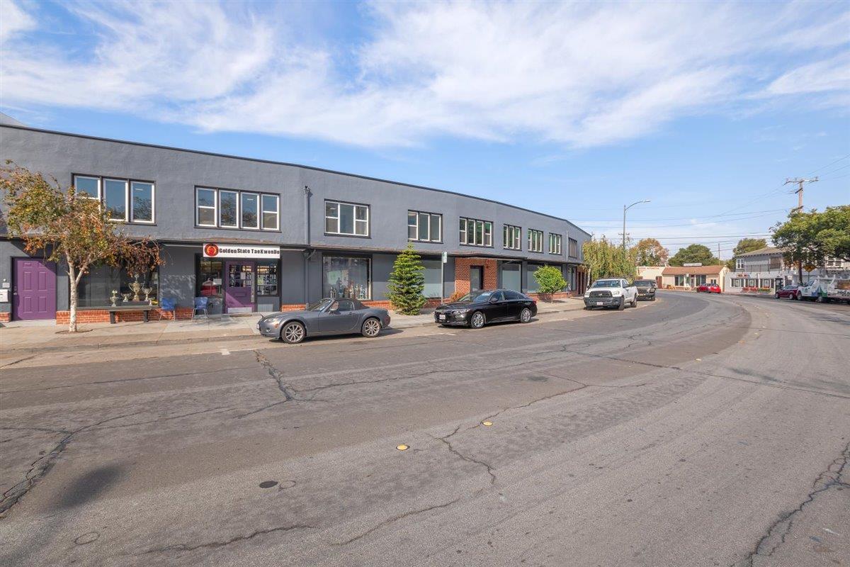 161 South Boulevard, SAN MATEO, California 94402, ,Comm Industrial For Sale,For Sale,South Boulevard,40961927