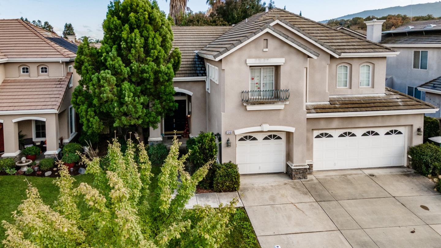 1540 Peregrine Dr, Gilroy, CA 95020 4 Beds 2/1 Baths (Sold