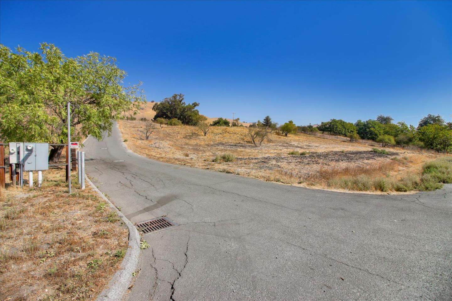 Lot 3 - Silveira Lane, SAN JOSE, California 95127, ,Lots And Land,For Sale,Silveira Lane,40962252