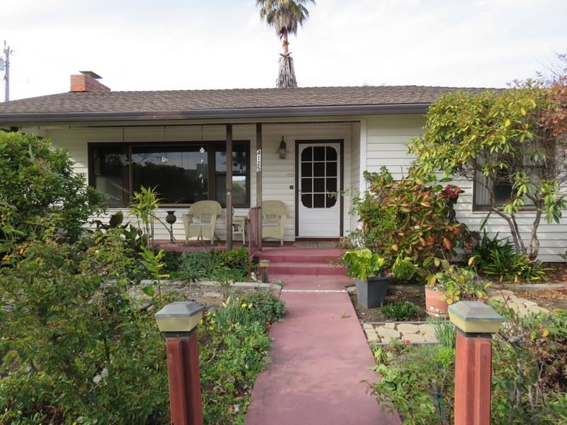 4125 Opal Cliff Dr, Santa Cruz, CA 95062 2 Beds 1/1 Baths (Sold
