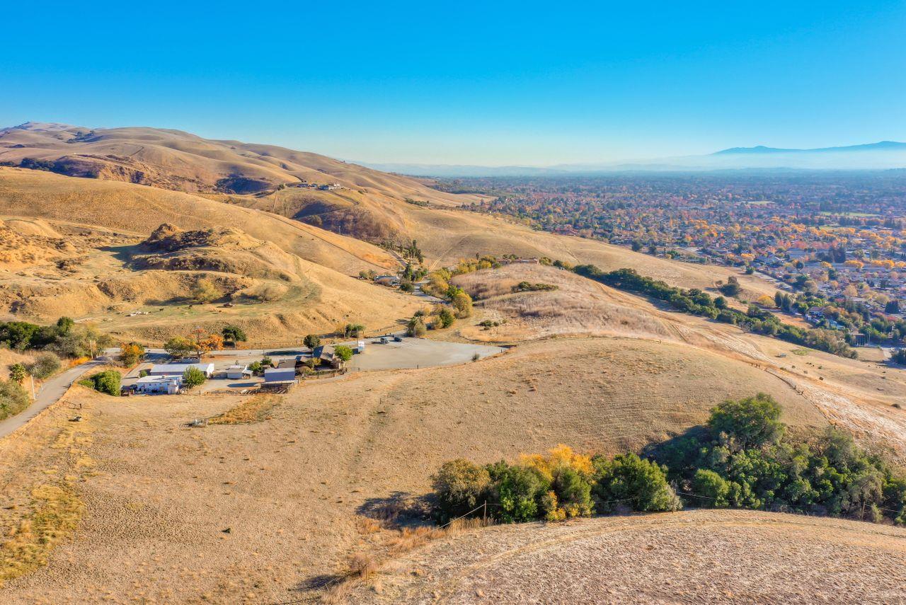 2375 Old Calaveras Road, MILPITAS, California 95035, ,Lots And Land,For Sale,Old Calaveras Road,40962213