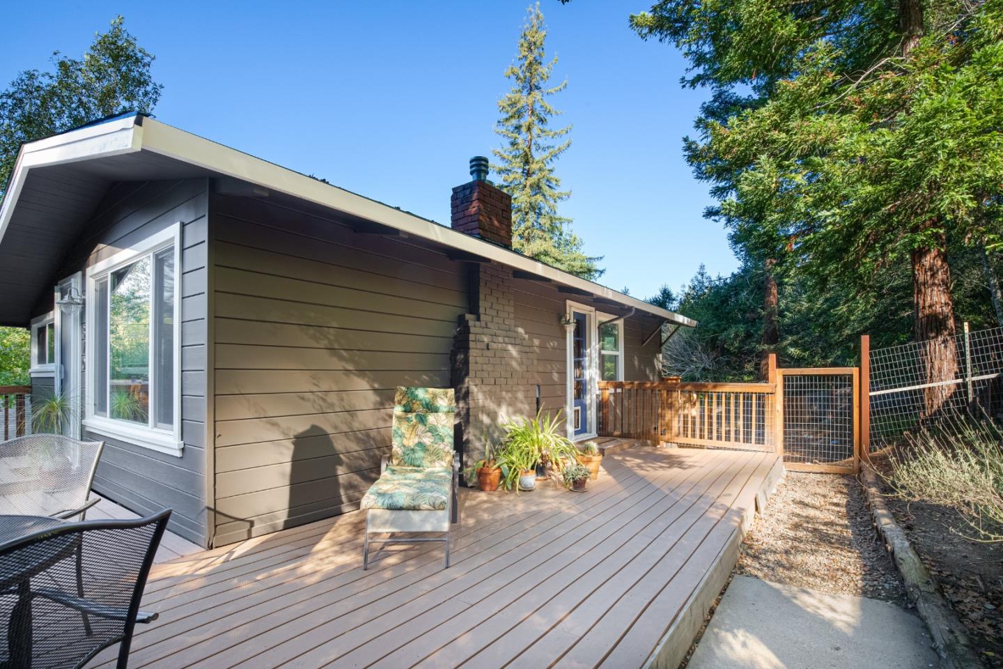 370 Meadow Drive, Boulder Creek, CA 95006 - 2 Beds | 1 ...