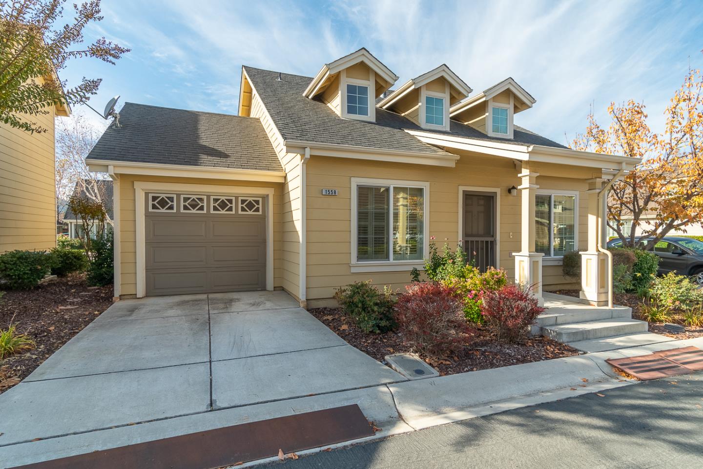 Detail Gallery Image 1 of 1 For 1558 Rosette Way, Gilroy,  CA 95020 - 2 Beds | 2 Baths