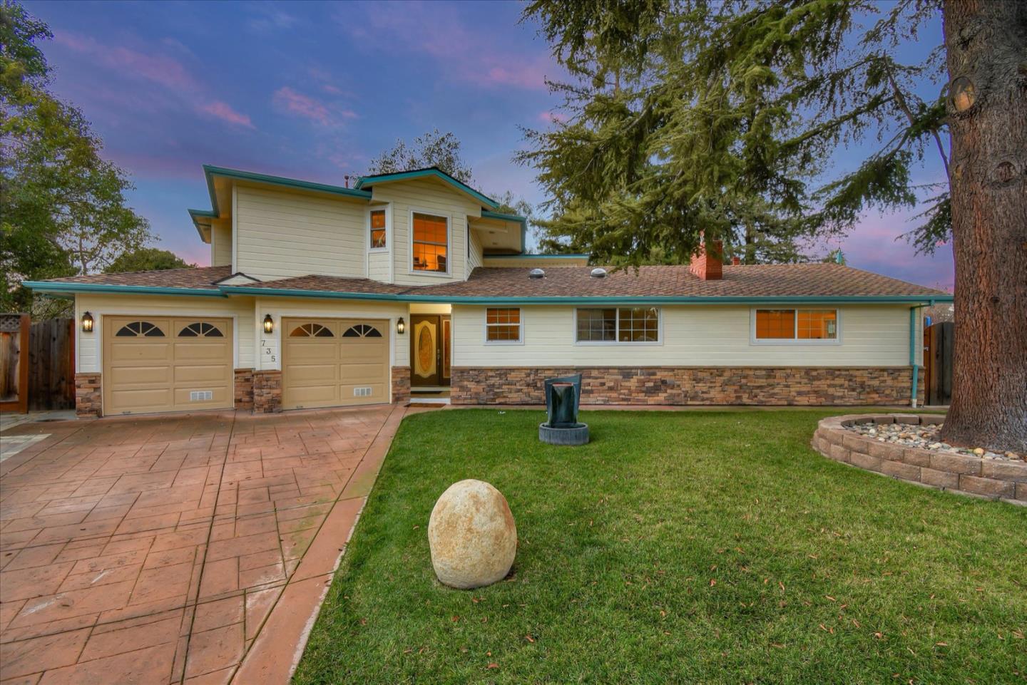 735 Sunshine Ct, Los Altos, CA 94024 4 Beds 3/1 Baths (Sold