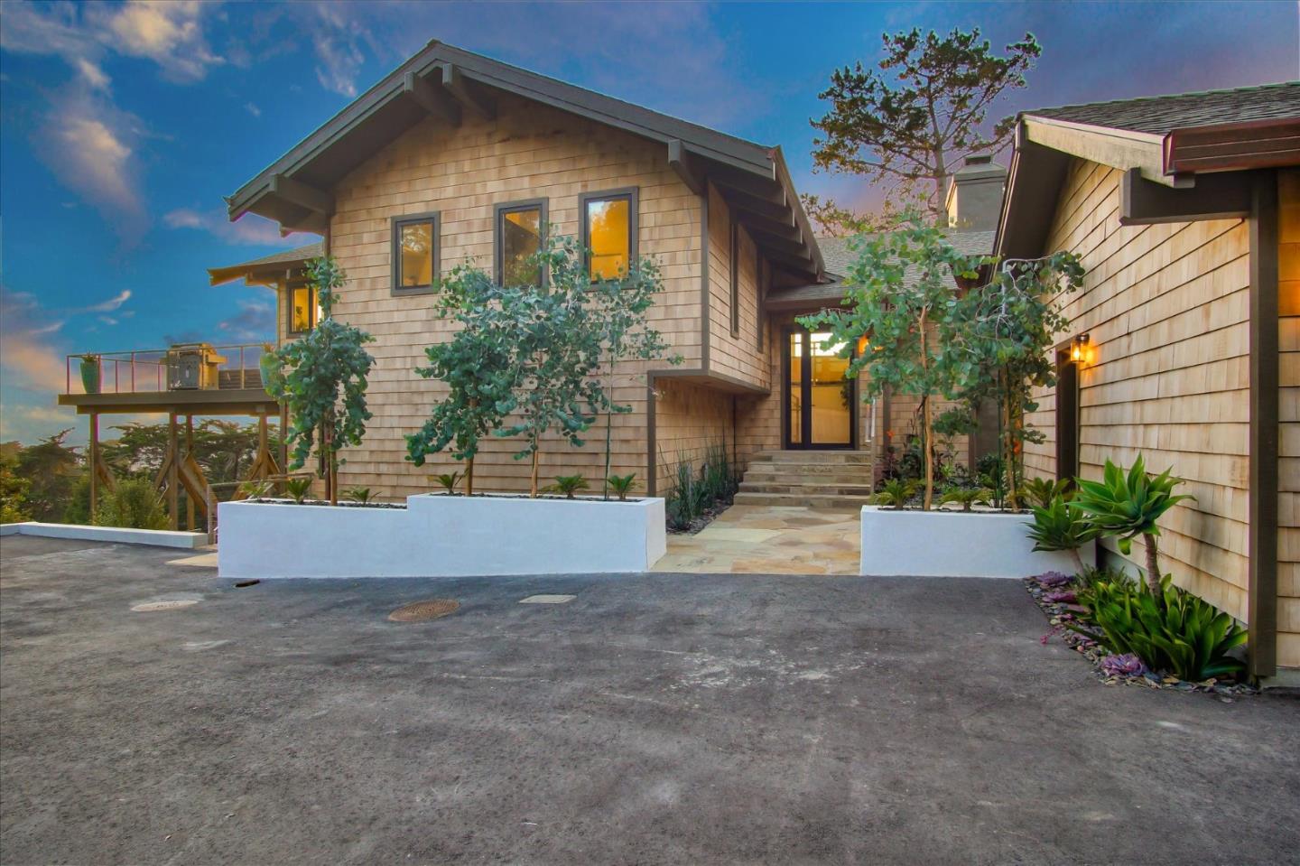 201 Spindrift Rd, Carmel, CA 93923 4 Beds 3/1 Baths (Expired