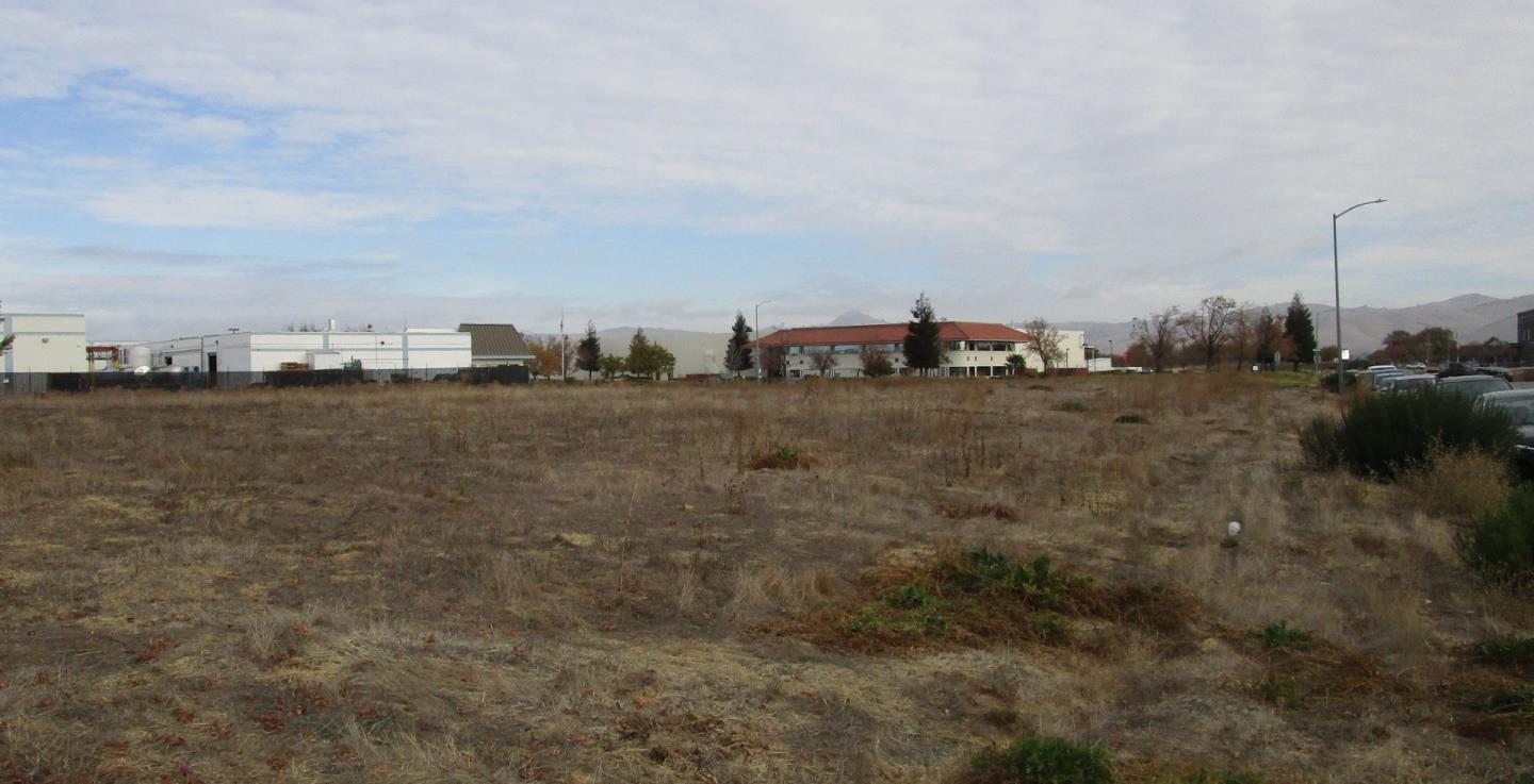 2300 Bert Drive, HOLLISTER, California 95023, ,Comm Lots And Land,For Sale,Bert Drive,40963521