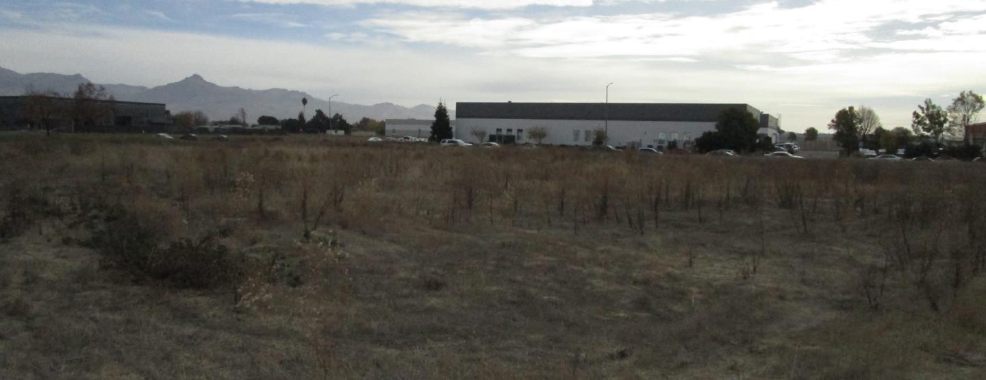 2300 Bert Drive, HOLLISTER, California 95023, ,Comm Lots And Land,For Sale,Bert Drive,40963521
