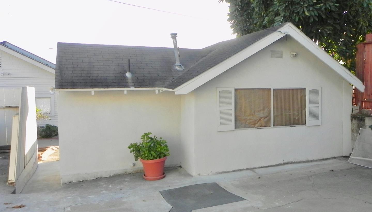 382-388 Larkin Street, MONTEREY, California 93940, ,Comm Ri Multi-units 5+,For Sale,Larkin Street,ML81823114