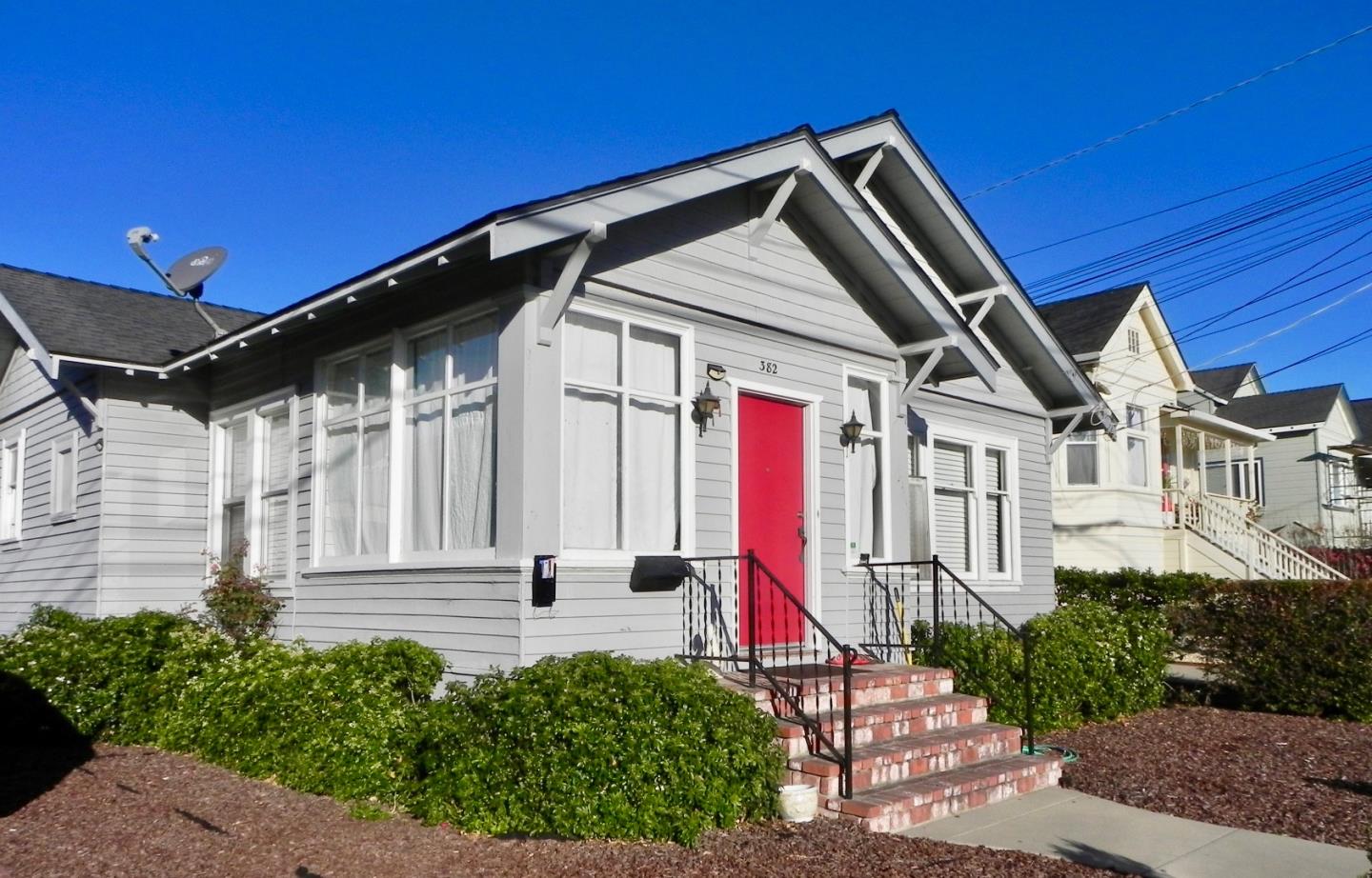 382-388 Larkin Street, MONTEREY, California 93940, ,Comm Ri Multi-units 5+,For Sale,Larkin Street,ML81823114