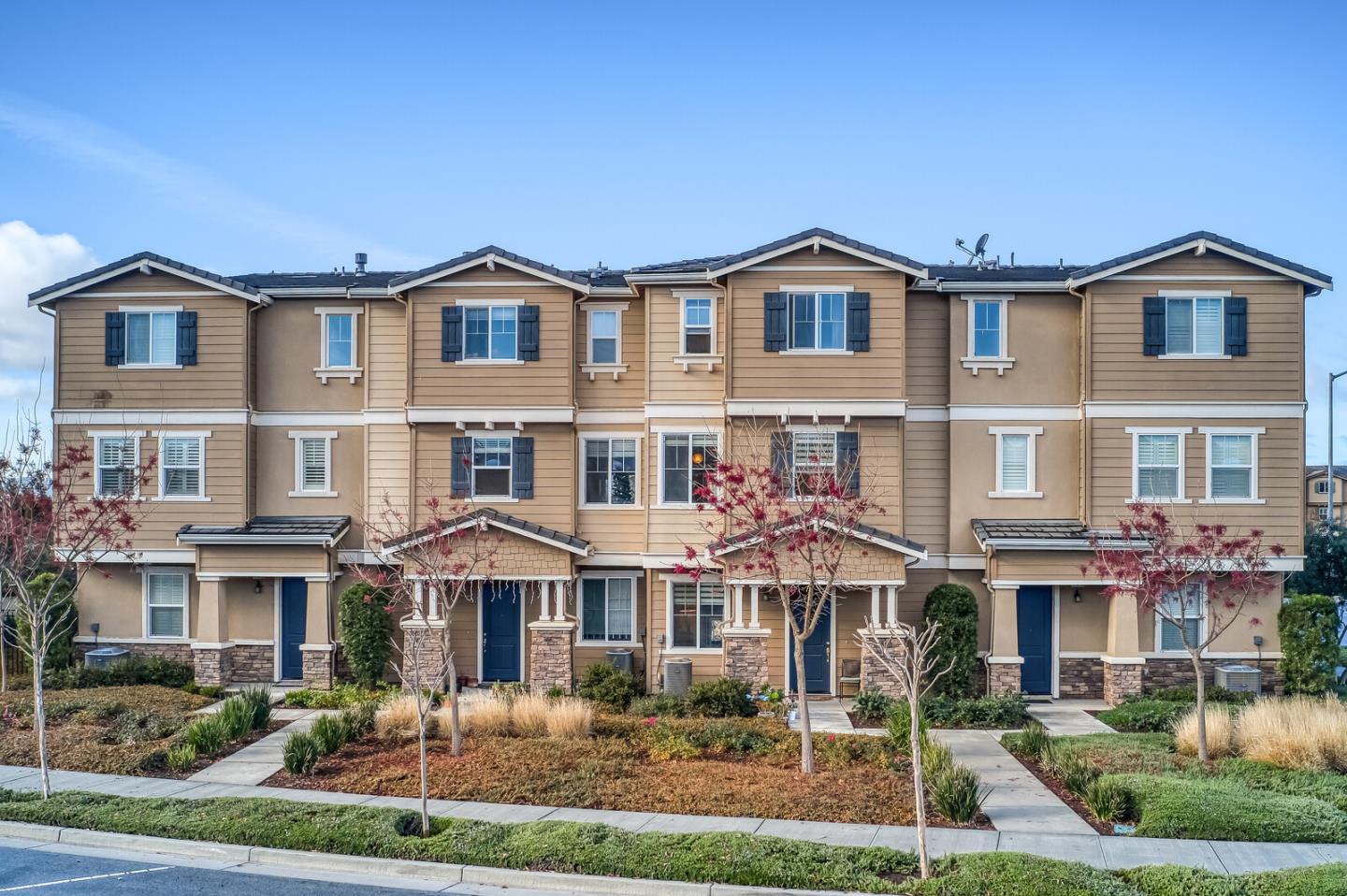 17017 Murphy Ave, Hill, CA 95037 3 Beds 2/1 Baths (Sold