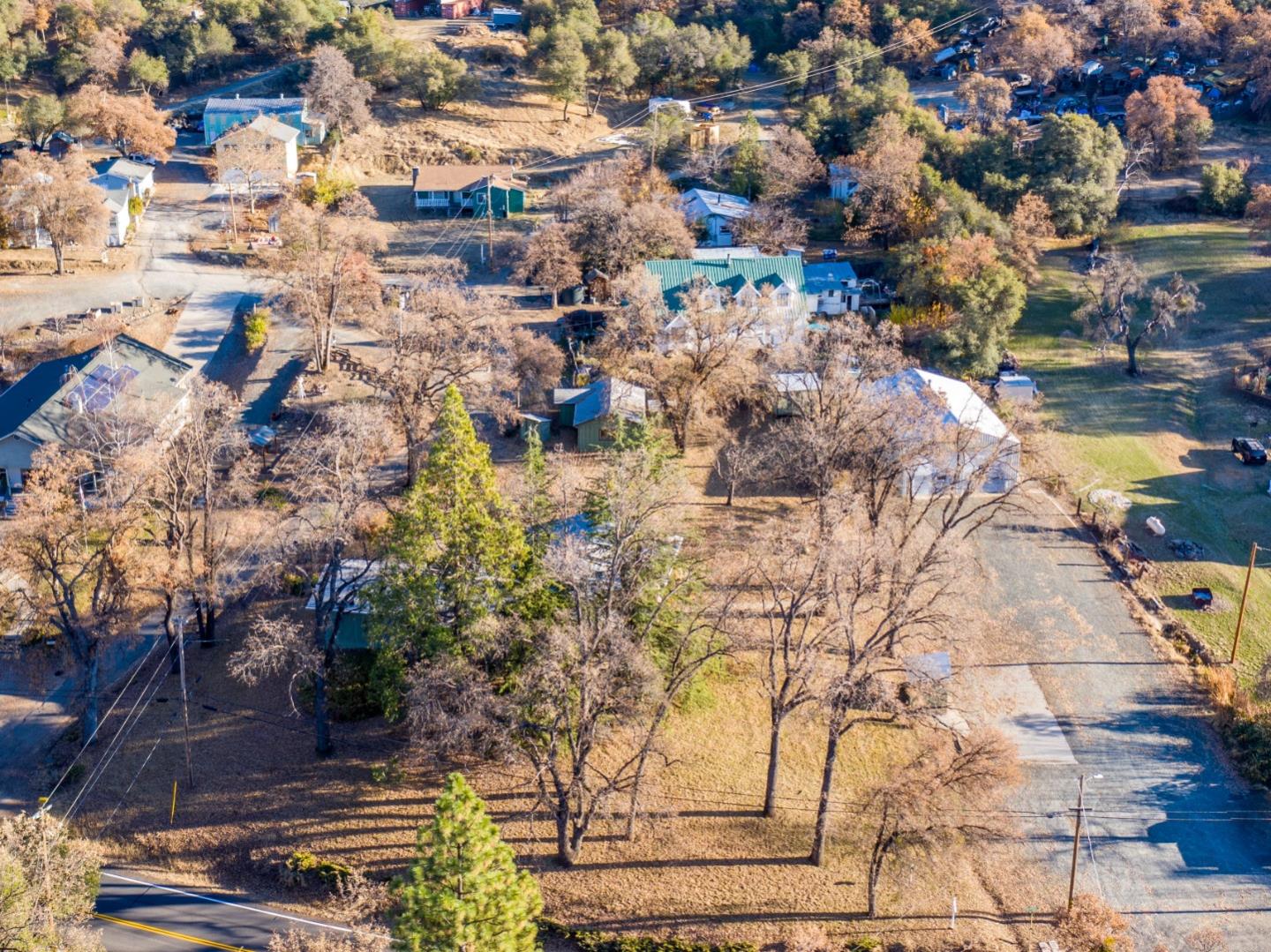 19739 Soulsbyville Rd, Soulsbyville, CA 95372 3 Beds 2 Baths