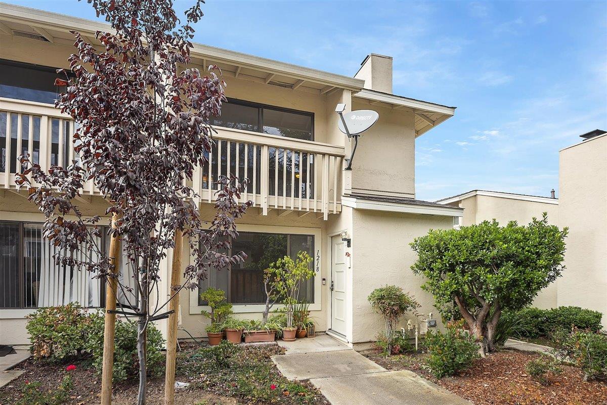 Detail Gallery Image 1 of 1 For 1218 Crescent Ter, Sunnyvale,  CA 94087 - 2 Beds | 2/1 Baths
