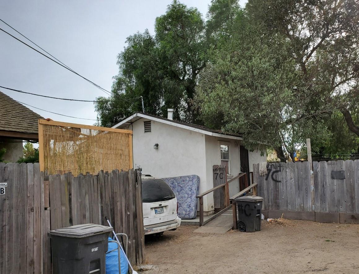 11 5th Street, GREENFIELD, California 93927, ,Comm Ri Multi-units 5+,For Sale,5th Street,ML81823662