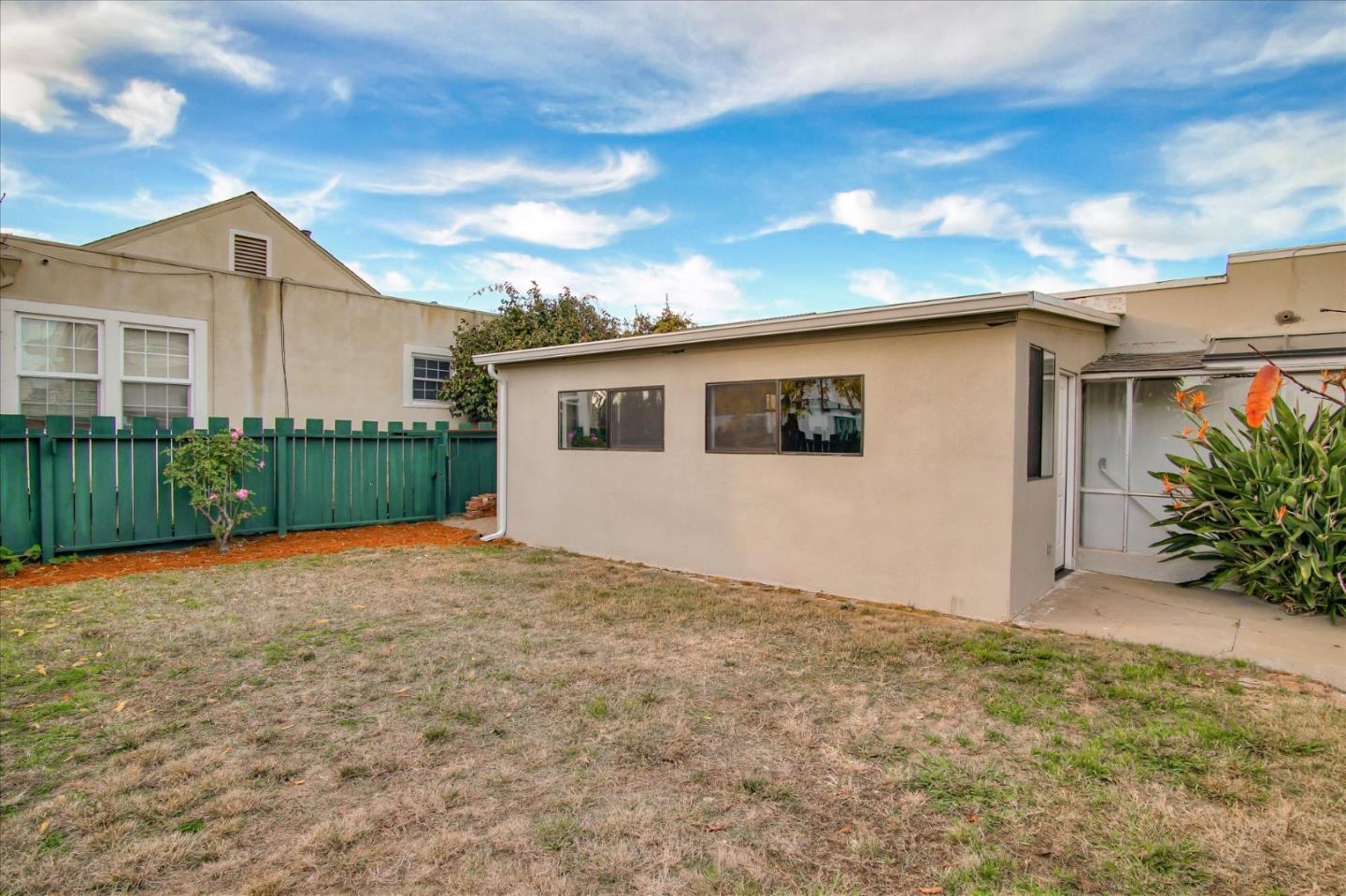 905 Freedom Blvd, Watsonville, CA 95076 3 Beds 2/2 Baths (Canceled