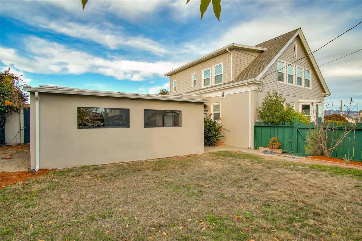 905 Freedom Blvd, Watsonville, CA 95076 3 Beds 2/2 Baths (Canceled