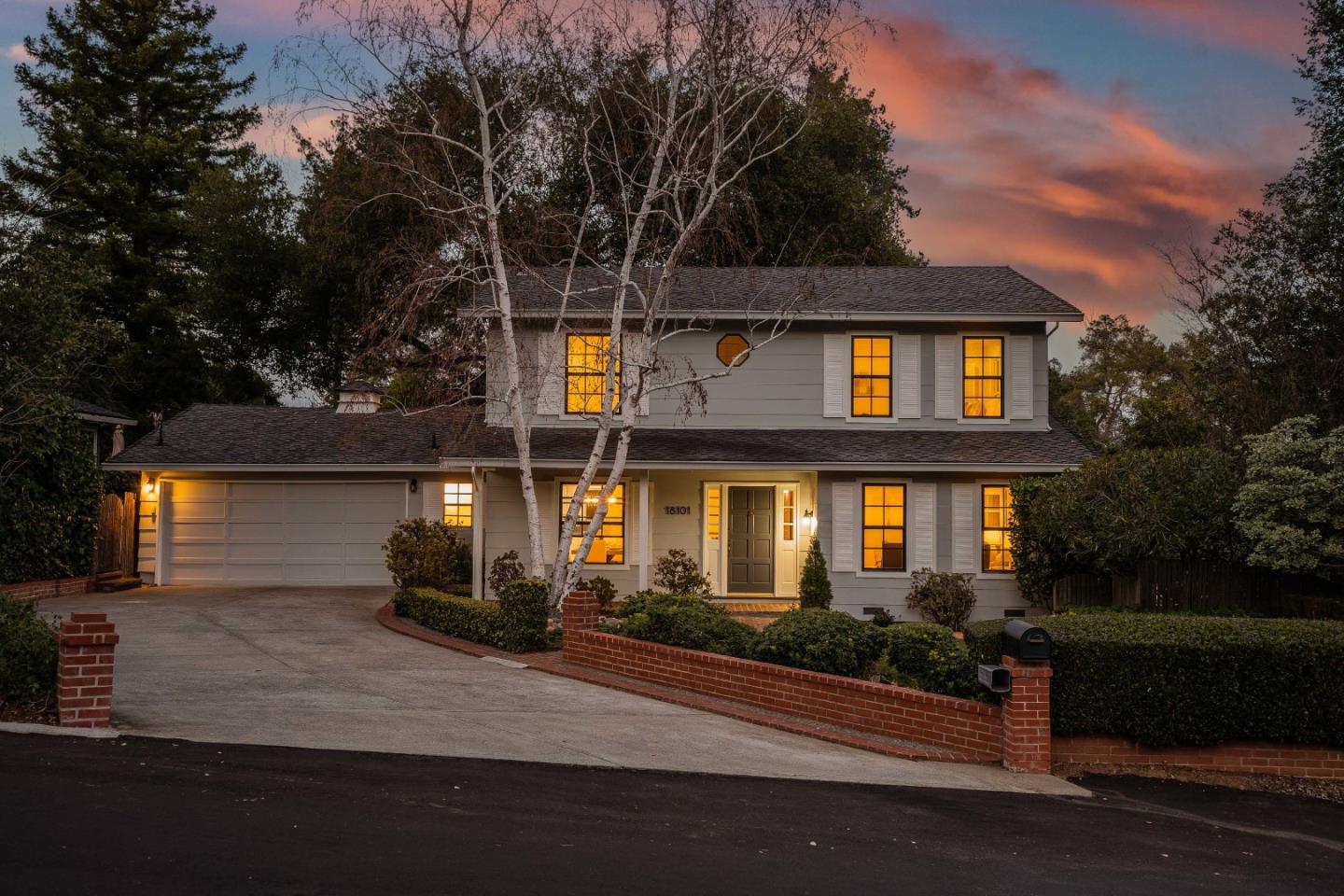 18101 Overlook Rd, Los Gatos, CA 95030 4 Beds 2/1 Baths (Sold