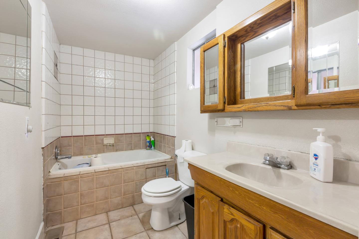 107 N 27th Street, SAN JOSE, California 95116, ,Comm Industrial For Sale,For Sale,N 27th Street,40961969