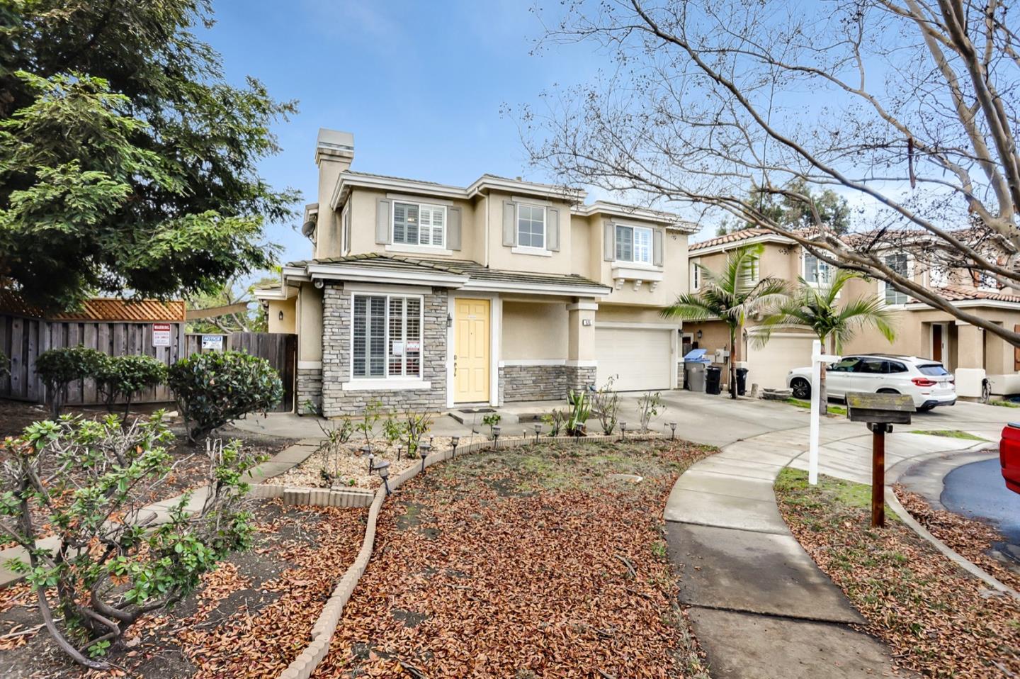 Detail Gallery Image 1 of 1 For 975 Mackenzie Ct, San Jose,  CA 95127 - 3 Beds | 2/1 Baths