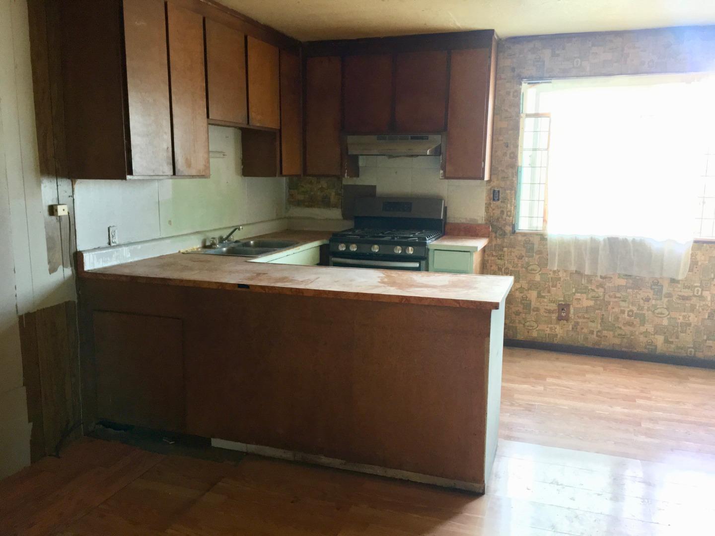 1552 Pomona Avenue, SAN JOSE, California 95110, ,Comm Industrial For Sale,For Sale,Pomona Avenue,40961911