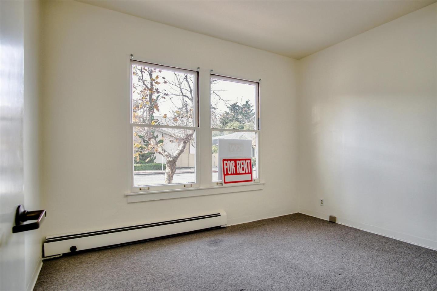 480 Calle Principal, MONTEREY, California 93940, ,Comm Industrial For Sale,For Sale,Calle Principal,40961886