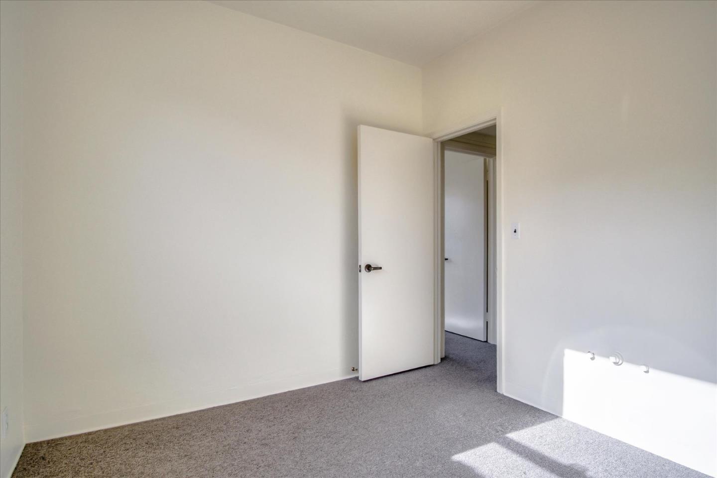 480 Calle Principal, MONTEREY, California 93940, ,Comm Industrial For Sale,For Sale,Calle Principal,40961886