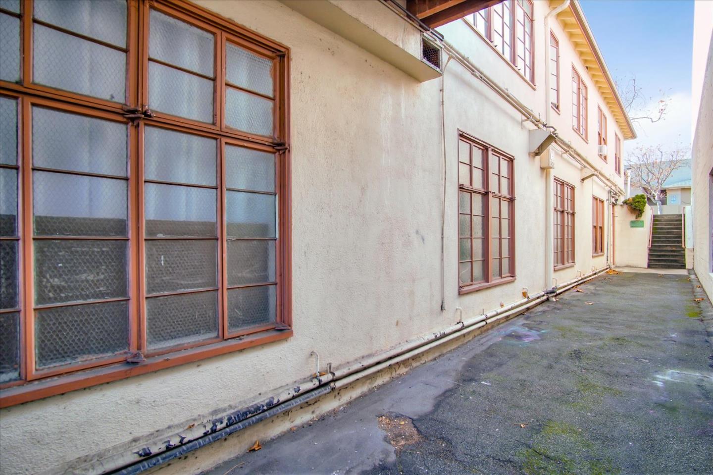 480 Calle Principal, MONTEREY, California 93940, ,Comm Industrial For Sale,For Sale,Calle Principal,40961886