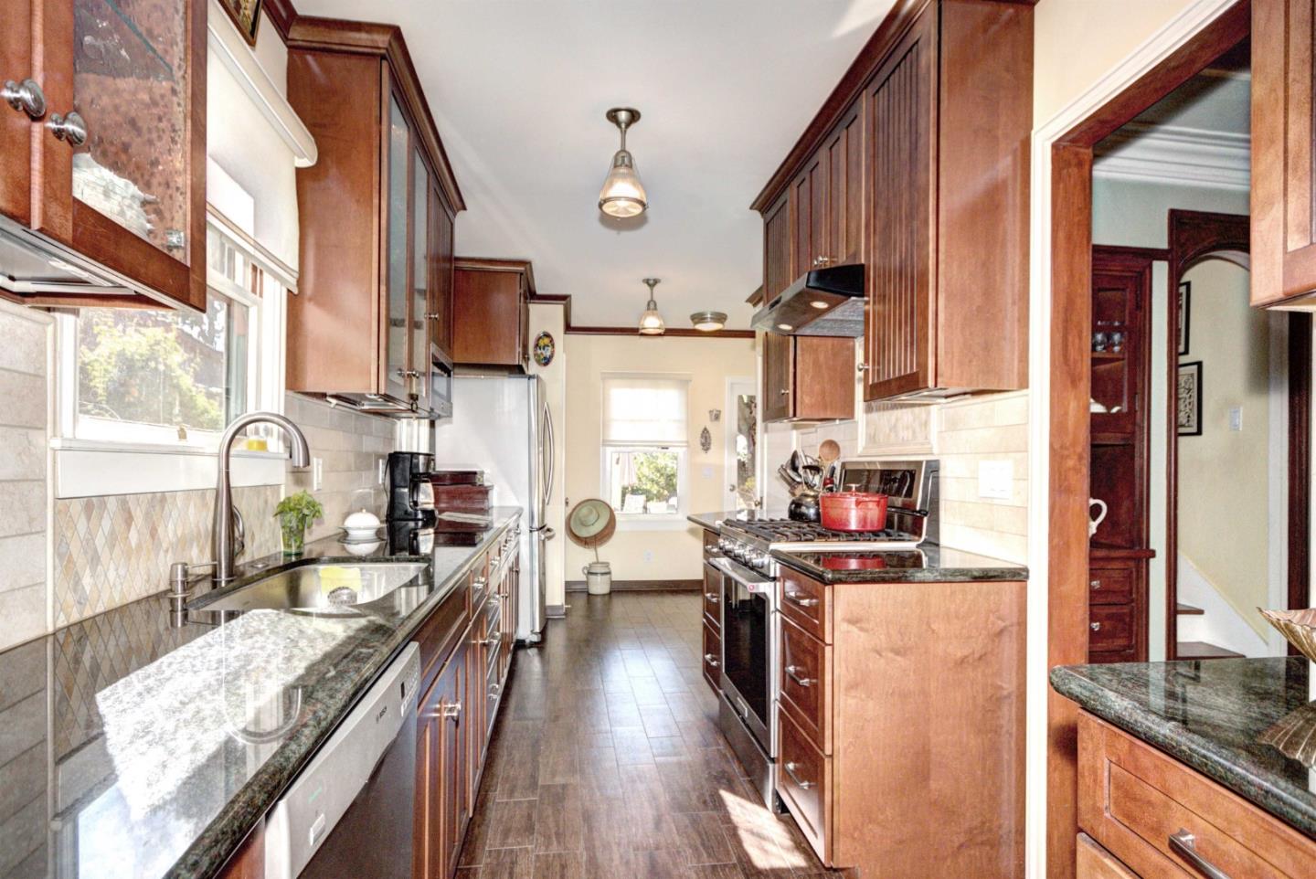 1243 PARK AVENUE, SAN JOSE, California 95126, ,Comm Industrial For Sale,For Sale,PARK AVENUE,40962148