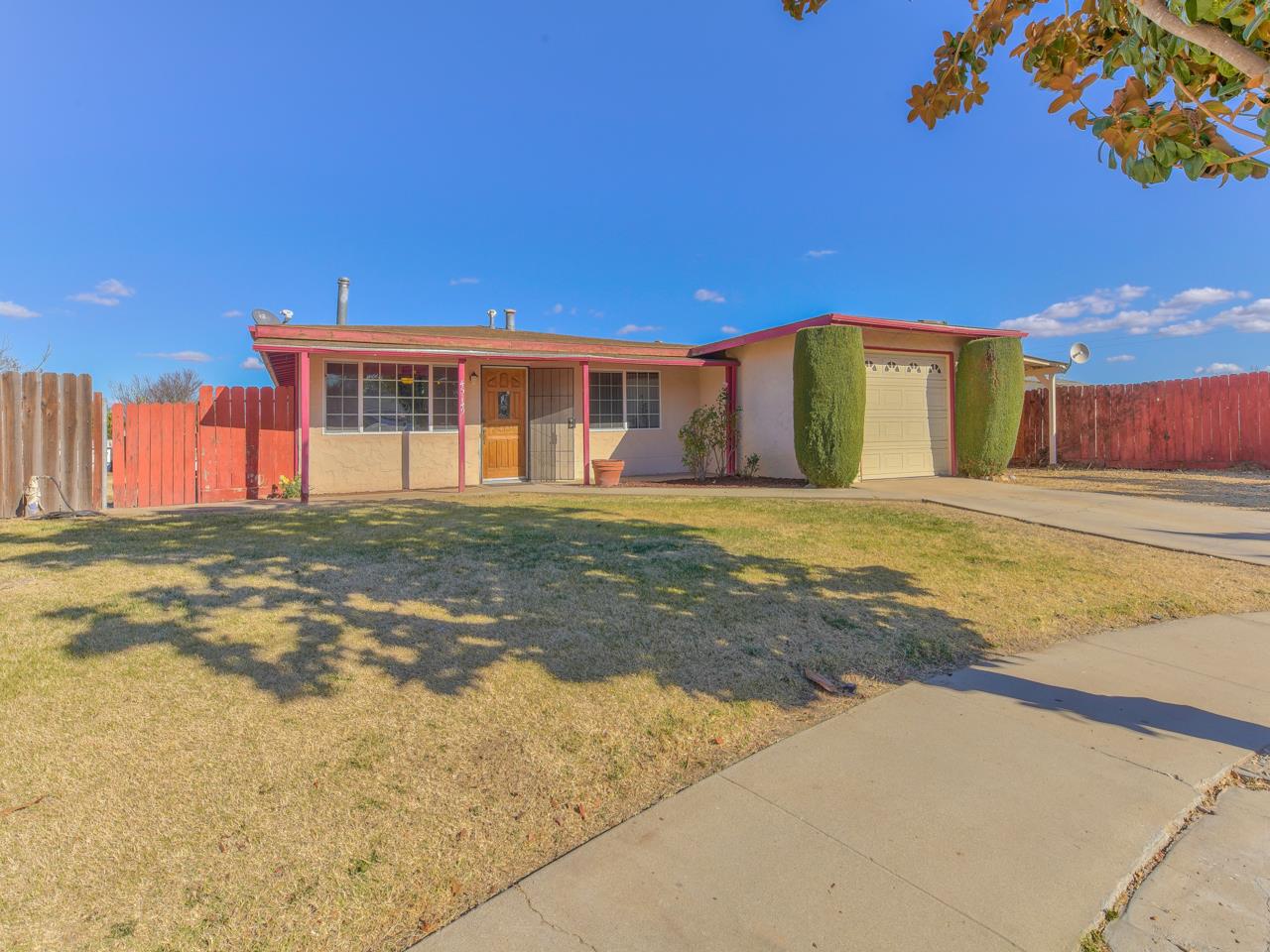 45149 Grace Cir, King City, CA 93930 3 Beds 2 Baths (Sold
