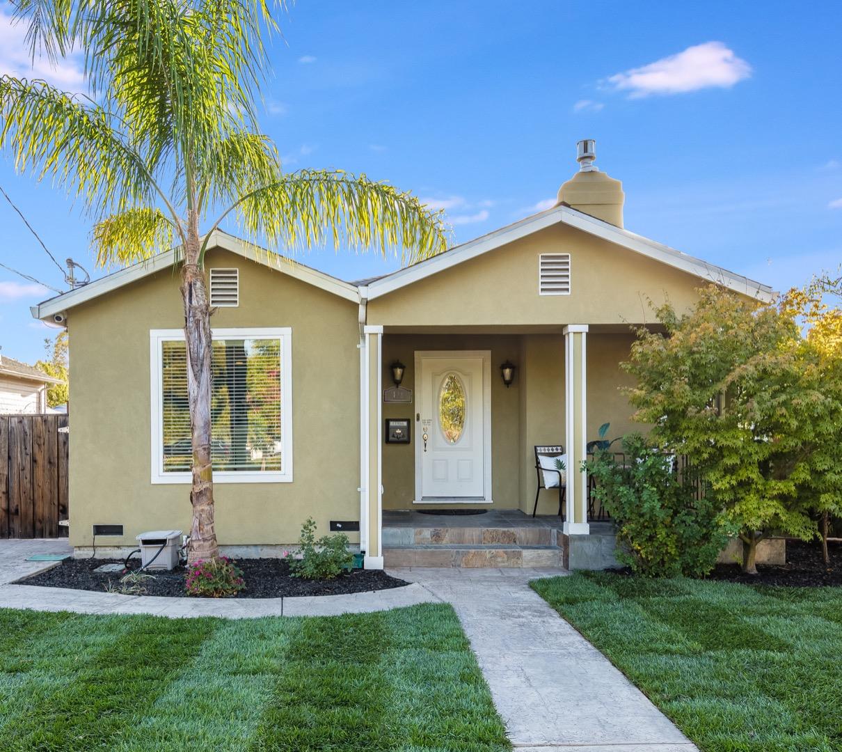 428 Hudson St, Redwood City, CA 94062 3 Beds 3 Baths (Sold) ML81824970 MLSL