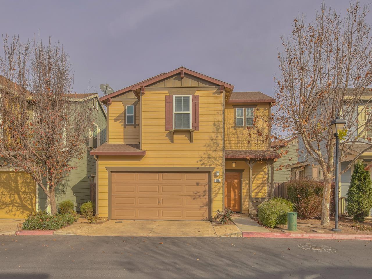 665 Gardenia Pl, Soledad, CA 93960 3 Beds 2/1 Baths (Sold