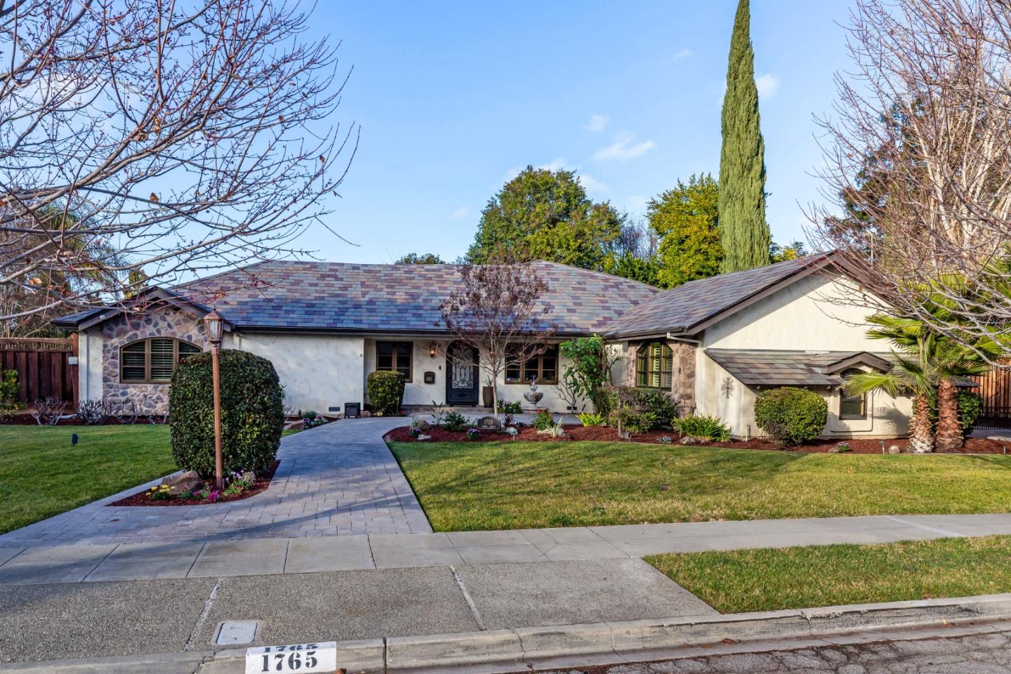 1765 Patio Dr, San Jose, CA 95125 3 Beds 3/1 Baths (Sold