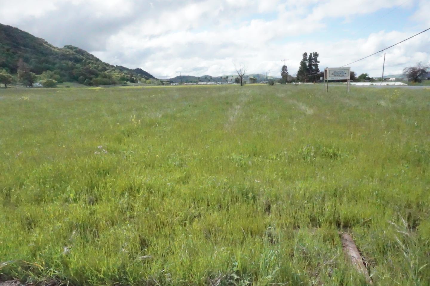 10725 Hale Avenue, MORGAN HILL, California 95037, ,Lots And Land,For Sale,Hale Avenue,40961976