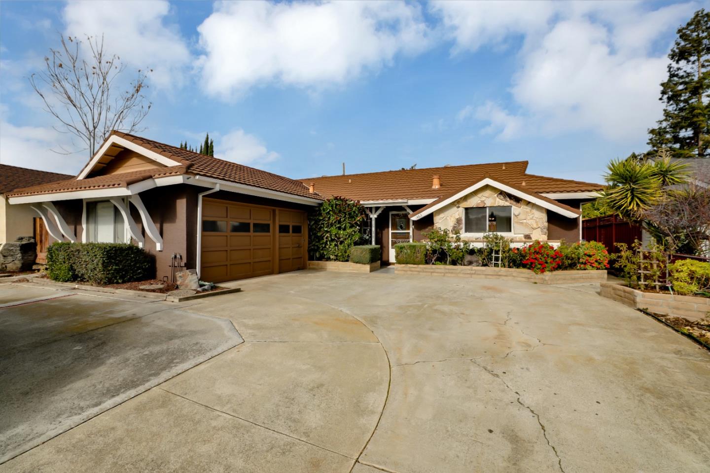 1463 Blossom Hill Rd, San Jose, CA 95118 3 Beds 2 Baths (Sold